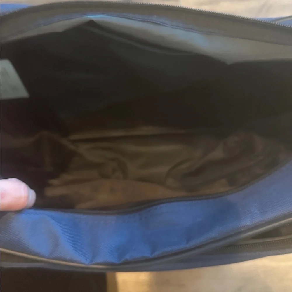 American Tourister Dark Blue Men's Messenger Bag with Black Strap